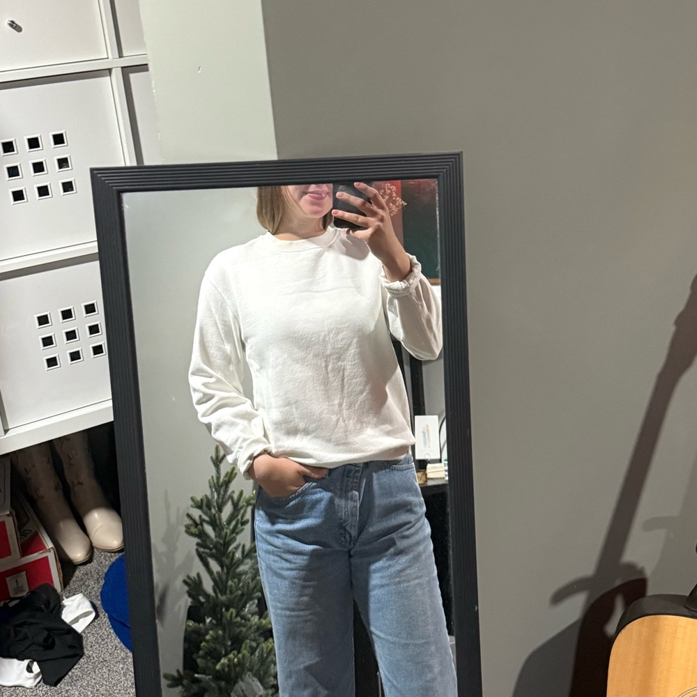 Zara White Sweatshirt